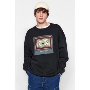 Trendyol Men's Black Oversize/Wide-Fit Crew Neck Long Sleeve Ethnic Appliqued Sweatshirt