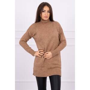 Sweater with camel stand-up collar