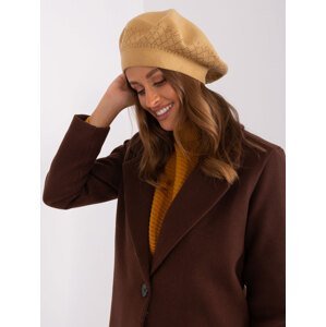Women's camel beret with appliqué