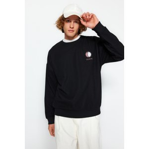 Trendyol Indigo Men's More Sustainable Oversize/Wide Cut Long Sleeve Embroidery Detailed Sweatshirt