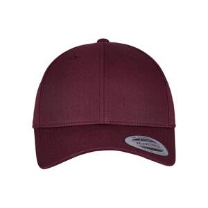 Curved classic maroon-colored snapback