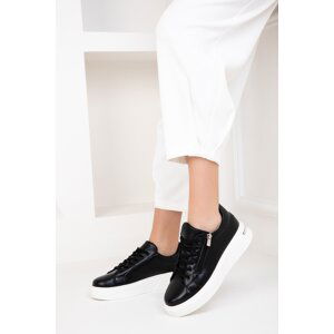 Soho Black Women's Sneaker 18758