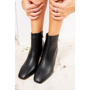 Fox Shoes Black Faux Leather Women's Boots