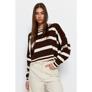 Trendyol hnedý crop pruhovaný pletený sveter