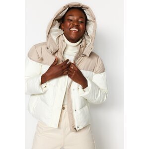 Trendyol Ecru Hooded Color Block Vodoodpudivý nafukovací kabát