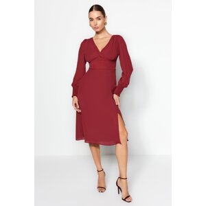 Trendyol Burgundy Corsage detailný rozpark, midi tkané šaty