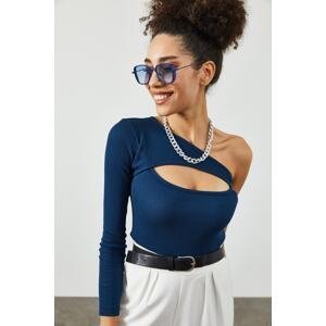 XHAN Women's Navy Blue Camisole Blouse with Decollete