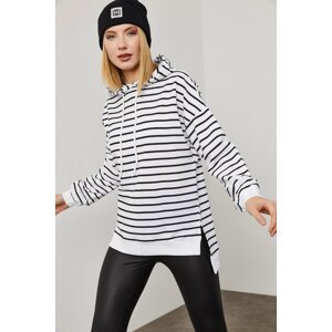XHAN Striped Sweatshirt