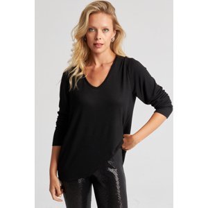 Cool & Sexy Women's Black V-neck Casual Blouse