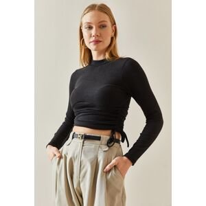 XHAN Black Piping & Gathered Camisole Crop Blouse