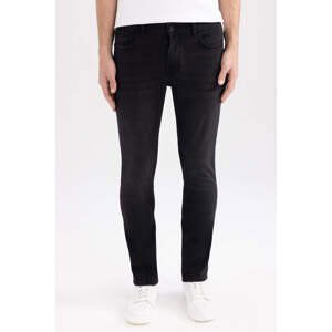 DEFACTO Pedro Slim Fit Jeans