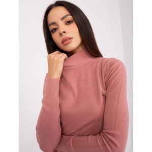 Dusty pink fitted sweater with turtleneck