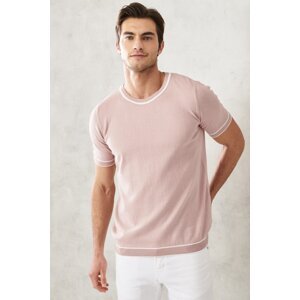 AC&Co / Altınyıldız Classics pánske sušené ružové tričko Standard Fit Crew Neck 100% bavlnené pleteniny.
