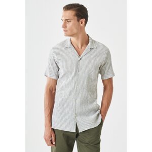 AC&Co / Altınyıldız Classics Men's White-khaki Comfort Fit Relaxed Cut Mono Collar Seersucker Striped Shirt