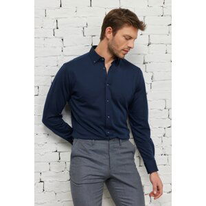 ALTINYILDIZ CLASSICS Men's Navy Blue Comfort Fit Relaxed Cut Buttoned Collar Cotton Shirt