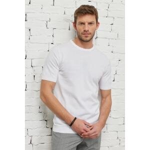ALTINYILDIZ CLASSICS Men's White Standard Fit Regular Fit Crew Neck 100% Cotton Short Sleeve Knitwear T-Shirt
