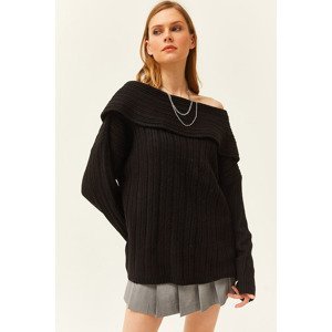 Olalook Women's Black Madonna Collar Ribbed Loose Knitwear Sweater