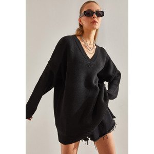 Bianco Lucci Women's V-Neck Knitwear Sweater
