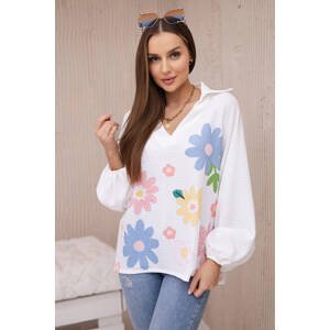 Viscose blouse with a colorful flower print in white