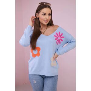 Sweater blouse with blue floral pattern