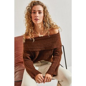Bianco Lucci Women's Pleated Collar Sweater