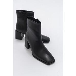 LuviShoes Loren Black Women's Boots