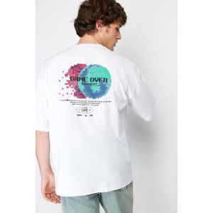 Trendyol White Oversize/Wide-Fit Space Back Printed 100% Cotton T-shirt