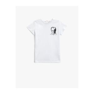 Koton Atatürk Printed T-Shirt Short Sleeved Crew Neck Cotton