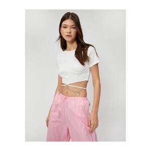 Koton Crop T-Shirt Short Sleeves Butterfly Chain And Bodice Detail.