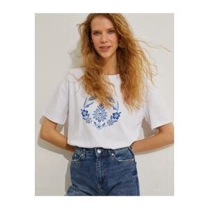 Koton Traditional Embroidered T-Shirt Short Sleeve