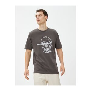 Koton Skull Embroidered T-Shirt Crew Neck Cotton Short Sleeve