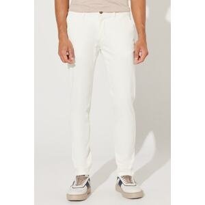 AC&Co / Altınyıldız Classics Men's Ecru Canvas Slim Fit Slim Fit Side Pocket Flexible Chino Trousers