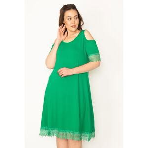 Şans Women's Plus Size Green Decollete Decollete Green Lace Dress
