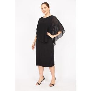 Şans Women's Black Plus Size Chiffon Dress With A Cape