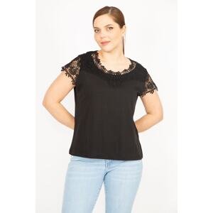 Şans Women's Black Plus Size Cotton Fabric Lace Detailed Blouse