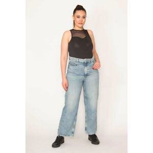 Şans Women's Plus Size Blue Mom Jeans.