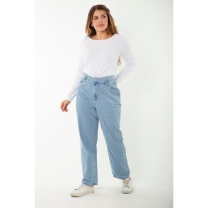 Şans Women's Plus Size Blue Belt Detailed Wash Effect Jeans