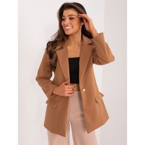 Elegant camel jacket with button closure