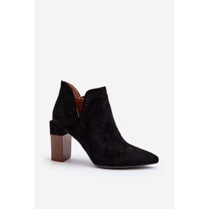 Black Vailen high-heeled ankle boots with an openwork pattern