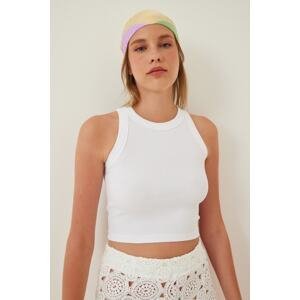 Happiness İstanbul Women's White Barter Neck Crop Knitted Blouse