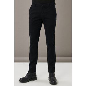 AC&Co / Altınyıldız Classics Men's Black Slim Fit Slim Fit Cotton Flexible Chino Trousers