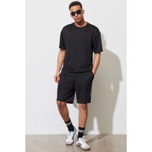 AC&Co / Altınyıldız Classics Men's Black Standard Fit Normal Cut Knitted Sports Shorts.