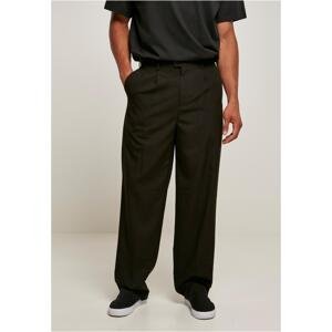 Trousers with a straight pleat at the front, black