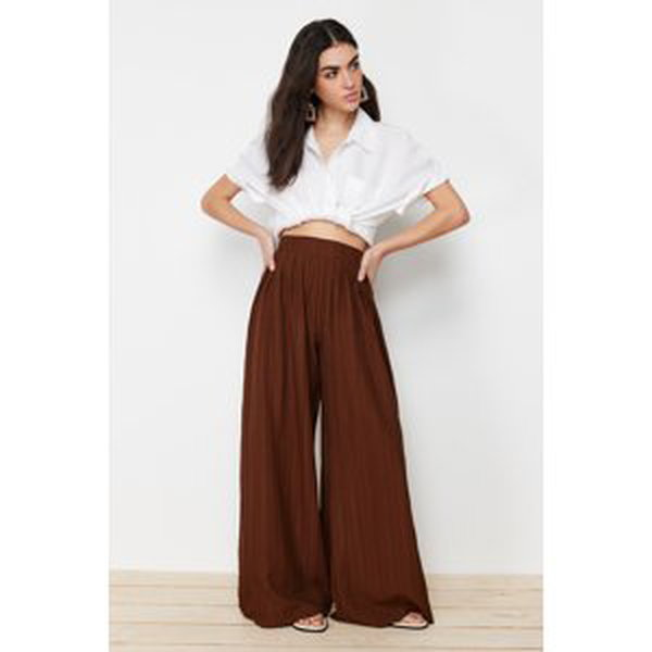 Trendyol Pleat Detail Wide Leg Dark Brown Textured Fabric Woven Trousers