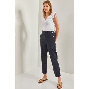 Bianco Lucci Women's Pockets Buttoned Trousers