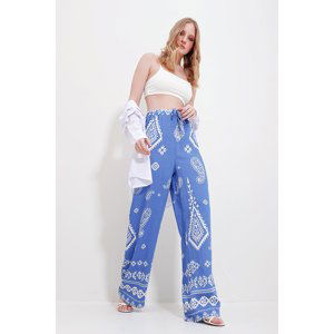 Trend Alaçatı Stili Women's Aviator Blue Patterned Comfort Cut Woven Trousers