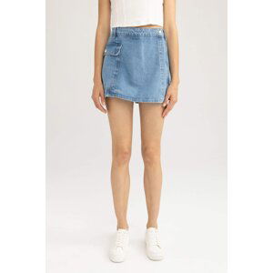 DEFACTO Normal Waist Short