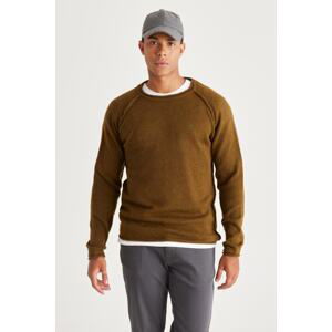 AC&Co / Altınyıldız Classics Men's Khaki Standard Fit Regular Cut Crew Neck Ruffled Soft Textured Knitwear Sweater