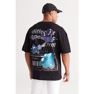 AC&Co / Altınyıldız Classics Men's Black Oversized Loose Fit, Crew Neck 100% Cotton Printed T-Shirt.