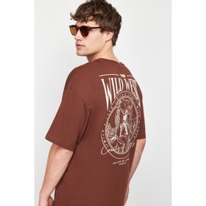 Trendyol Brown Oversize/Wide-Fit 100% Cotton Printed Back T-Shirt